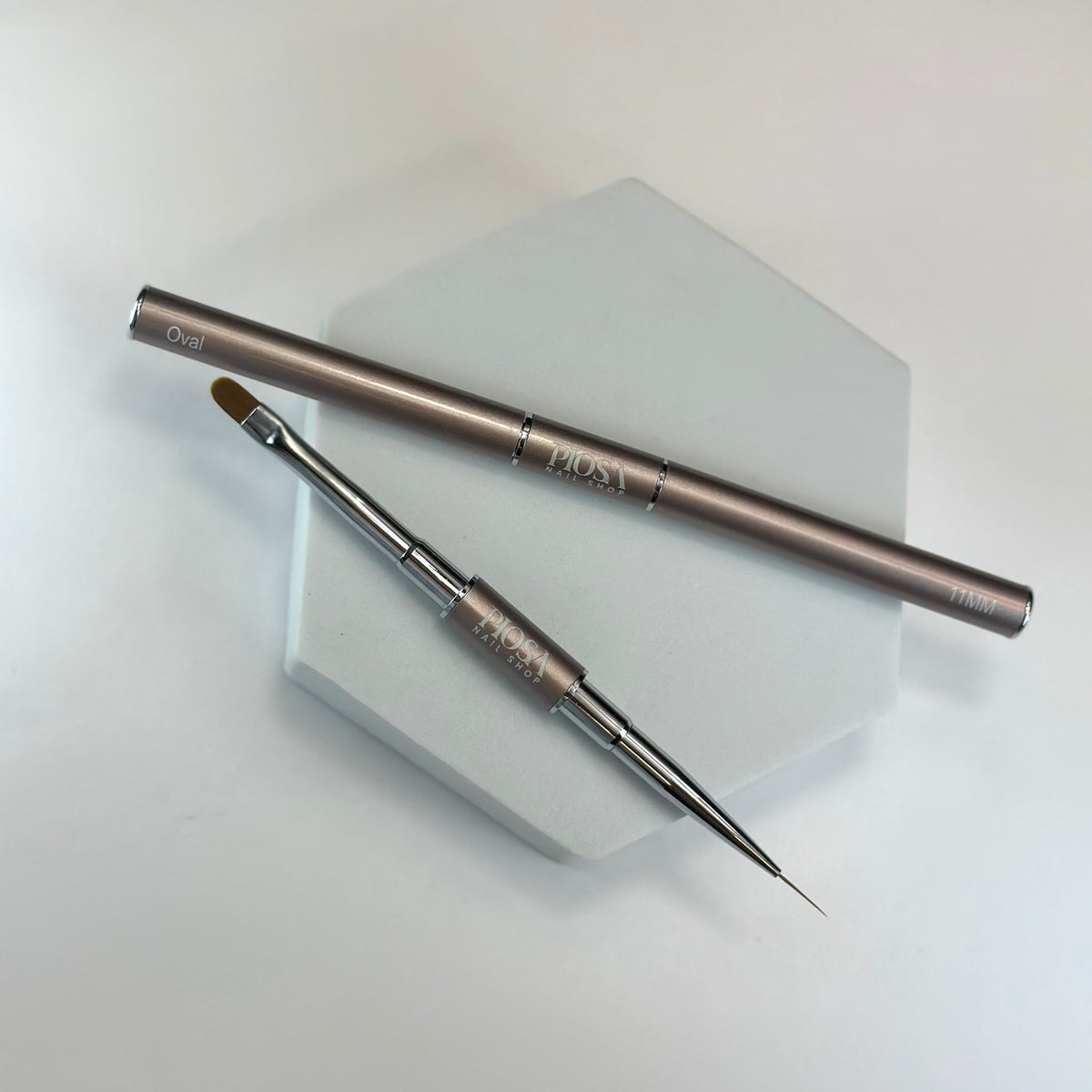 Pincel liner 2 en 1