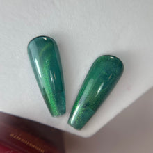 Load image into Gallery viewer, Gel color #008 Cat Eye
